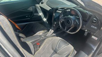 McLaren 720S V8 2dr SSG Auto