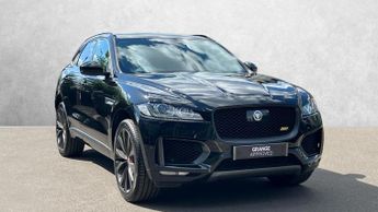 Jaguar F-Pace 2.0 (300) 300 Sport 5dr Auto AWD With Sliding Panoramic Roof and