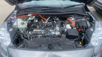 Ford Kuga 2.5 FHEV ST-Line Edition 5dr CVT