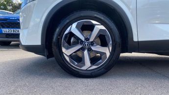 Nissan Qashqai 1.3 DiG-T MH 158 N-Connecta 5dr Xtronic