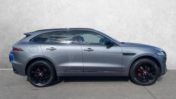 Jaguar F-PACE 2.0 P250 R-Dynamic Black 5dr Auto AWD