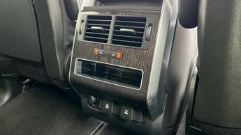 Land Rover Range Rover Sport 3.0 SDV6 HSE Dynamic 5dr Auto With Heated Front and Rear Seats a