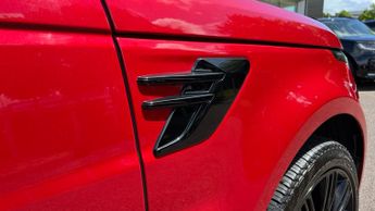 Land Rover Range Rover Sport 3.0 SDV6 HSE Dynamic 5dr Auto With Heated Front and Rear Seats a