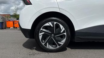 MG MG4 EV 150kW Trophy EV Long Range 64kWh 5dr Auto (Navigation)(Front/Rea