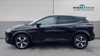 Nissan Qashqai 1.3 DiG-T MH 158 N-Connecta 5dr Xtronic (Panoramic Glass Roof)(3