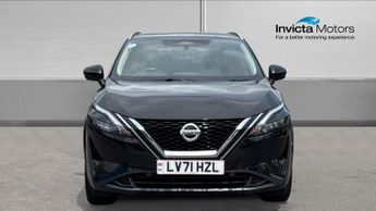 Nissan Qashqai 1.3 DiG-T MH 158 N-Connecta 5dr Xtronic (Panoramic Glass Roof)(3