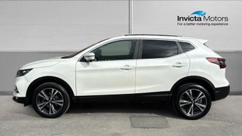 Nissan Qashqai 1.3 DiG-T 160 (157) N-Connecta 5dr DCT (Panoramic Glass Roof)(36