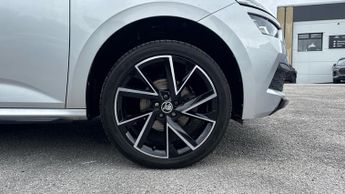 Skoda Kamiq 1.0 TSI 110 Monte Carlo 5dr DSG (Panoramic Sunroof)(Rear Parking