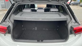 Volkswagen ID3 150kW Life Pro Performance 58kWh 5dr Auto