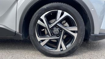 Toyota CHR 1.8 Hybrid Design 5dr CVT