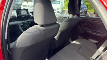 Toyota Yaris 1.5 Hybrid Design Nav 5dr CVT (Rear Parking Camera)(Adaptive Cru