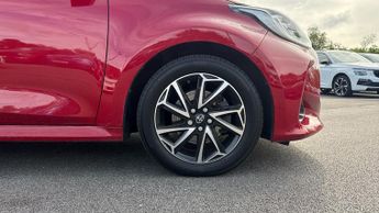 Toyota Yaris 1.5 Hybrid Design Nav 5dr CVT (Rear Parking Camera)(Adaptive Cru