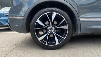 Volkswagen Tiguan 2.0 TDI R-Line 5dr DSG