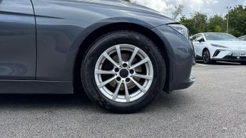 BMW 3 Series 320d EfficientDynamics Plus 5dr Step Auto