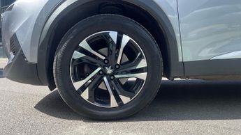 Peugeot 2008 SUV 1.2 PureTech 130 Allure Premium+ 5dr EAT8