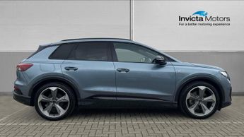 Audi Q4 e-Tron 210kW 45 Quattro 82kWh Black Edition 5dr Auto with Apple Carplay