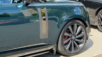 Land Rover Range Rover 4.4 P530 V8 SV 4dr Auto