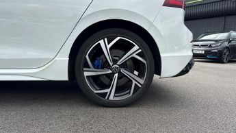Volkswagen Golf 2.0 TSI 320 R 4Motion 5dr DSG (Blind Spot Assist)(Wireless Charg