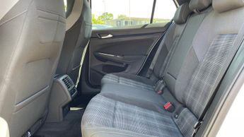 Volkswagen Golf 2.0 TDI 200 GTD 5dr DSG