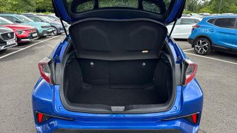 Toyota CHR 1.8 Hybrid Dynamic 5dr CVT (Front/Rear Parking Sensors)(Navigati