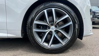 Land Rover Range Rover Sport 3.0 P460e Dynamic SE 5dr Auto With Heated Seats and Fixed Panora