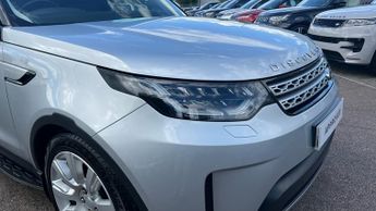 Land Rover Discovery 3.0 SDV6 HSE Luxury 5dr Auto With Climate Seats and Sliding Pano