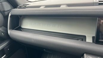 Land Rover Defender 3.0 D250 X-Dynamic S 110 5dr Auto VAT Q With Heated Seats and 3D
