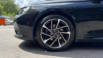 DS DS9 1.6 E-TENSE Rivoli + 4dr EAT8