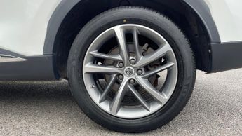 MG HS 1.5 T-GDI Exclusive 5dr DCT
