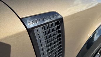Land Rover Defender 3.0 P400 X 110 5dr Auto