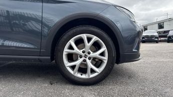 SEAT Arona 1.0 TSI 110 FR 5dr DSG (Rear Parking Sensors)(Navigation)(Cruise