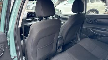 Hyundai Bayon 1.0 TGDi (120) 48V MHEV Premium 5dr DCT (Rear Parking Camera)(Ap