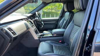 Land Rover Discovery 3.0 SD6 HSE Luxury 5dr Auto With Climate Seats and Sliding Panor