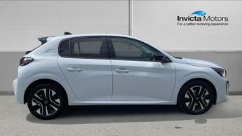 Peugeot 208 1.2 Hybrid 100 Allure 5dr e-DSC6