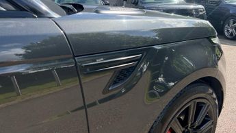 Land Rover Range Rover Sport 3.0 SDV6 (306) Autobiography Dynamic 5dr Auto With Heated and Co