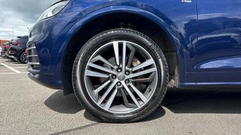 Audi Q5 40 TDI Quattro S Line 5dr S Tronic (Technology Pack)(Navigation)