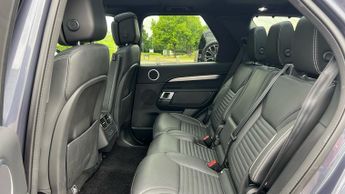 Land Rover Discovery 3.0 D300 Dynamic HSE 5dr Auto With Climate Front Seats and Towin
