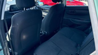 Hyundai Bayon 1.0 TGDi 48V MHEV SE Connect 5dr DCT (Rear Parking Sensors)(Blue