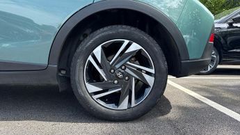 Hyundai Bayon 1.0 TGDi 48V MHEV SE Connect 5dr DCT (Rear Parking Sensors)(Blue