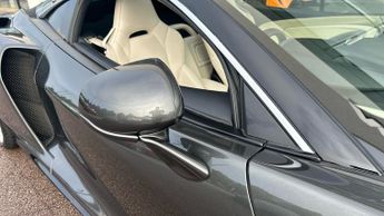 McLaren GT V8 2dr SSG Auto