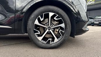 Kia Sportage 1.6T GDi HEV 4 5dr Auto (Opening Panoramic Roof)(Heated Front Se