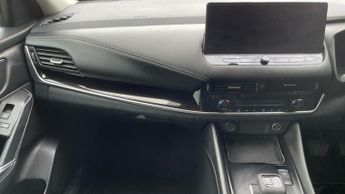 Nissan Qashqai 1.3 DiG-T MH 158 N-Connecta 5dr Xtronic