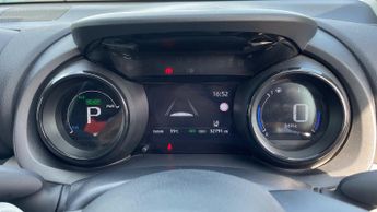 Toyota Yaris 1.5 Hybrid Excel 5dr CVT