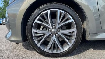 Toyota Yaris 1.5 Hybrid Excel 5dr CVT