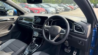 Volkswagen T Roc 1.5 TSI R-Line DSG (Park Assist)(Navigation)(Blind Spot Assist)