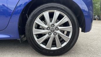 Toyota Yaris 1.5 Hybrid Icon 5dr CVT