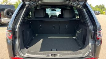 Land Rover Discovery Sport 1.5 P270e Dynamic SE 5dr Auto (5 Seat) With Heated Front Seats a