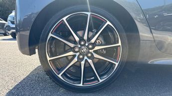 Toyota Yaris 1.5 Hybrid GR Sport 5dr CVT