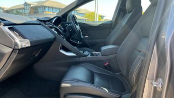 Jaguar E-PACE 1.5 P300e R-Dynamic SE 5dr Auto - Low Mileage - 