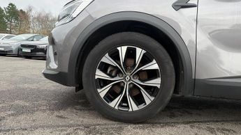 Renault Captur 1.6 E-TECH full hybrid 145 Evolution 5dr Auto (Rear Sensors)(Nav